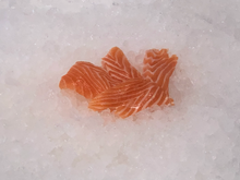 Load image into Gallery viewer, Fresh Salmon Sushi Cut